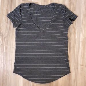 ❤️ Lululemon Dark Grey and White Striped V-neck Love Tee